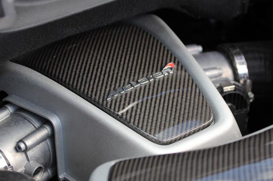  McLaren MP4-12C Spyder 2012 года  (фото 184 из 270)